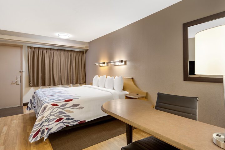 Room 26 of 28