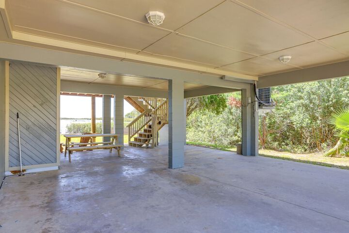 Waterfront Cedar Key Duplex Home: Grill & Dock!