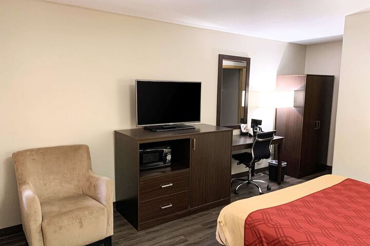 Econo Lodge Portland Downtown