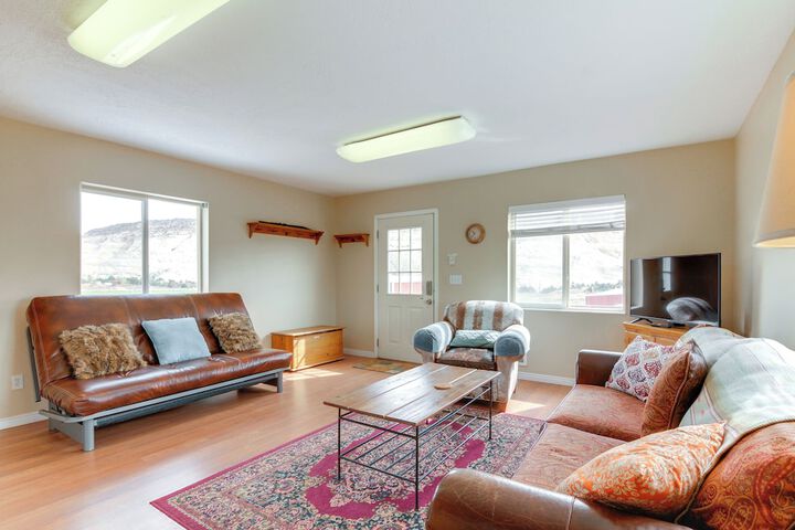Charming Barn Apt in Boulder! Gateway to Parks!