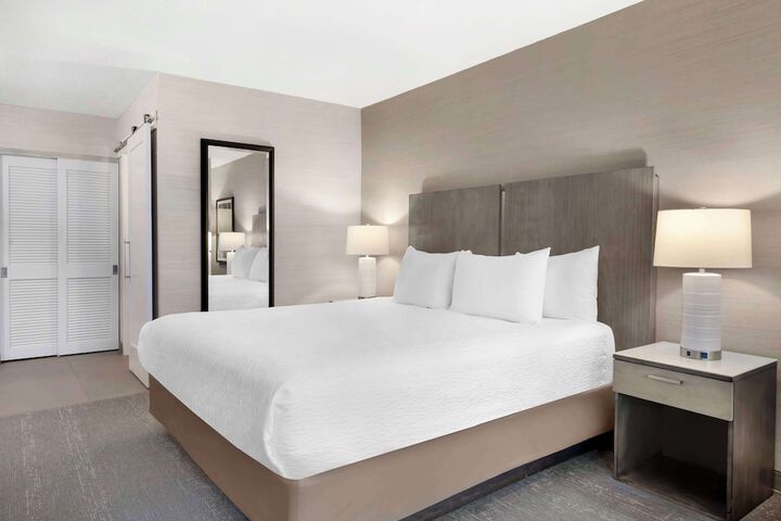 Best Western Plus Agate Beach Inn