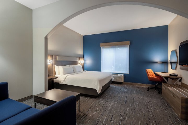 Holiday Inn Express Vancouver North - Salmon Creek by IHG