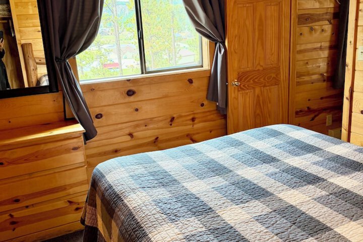Mountain View Lodge & Cabins