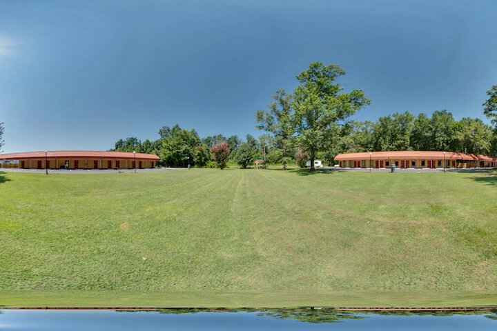 Hotel 4 of 32