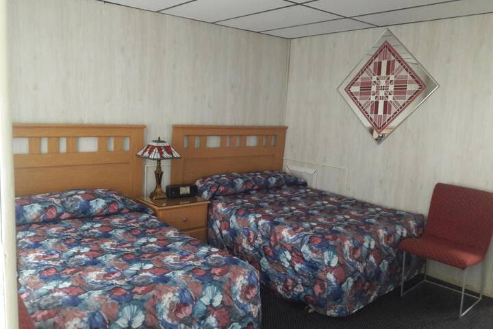 Room 17 of 44