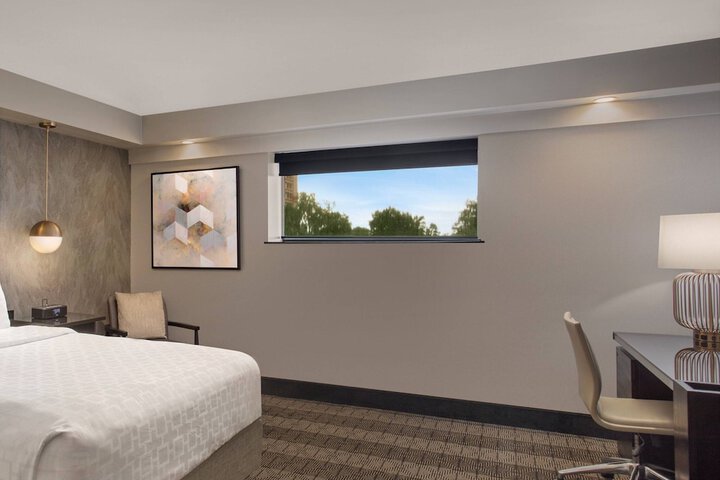 Hotel Duval Autograph Collection