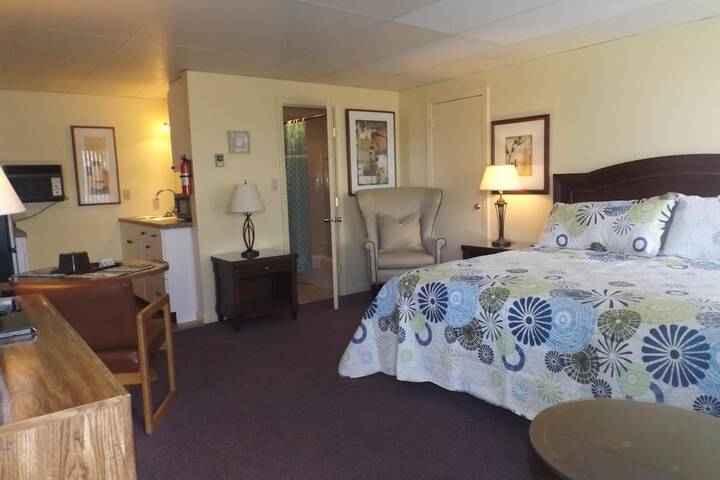 Room 27 of 57