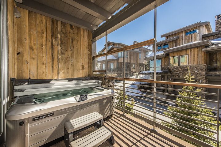 Terrace/Patio 301 of 306