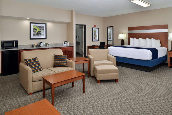 Room 21 of 40