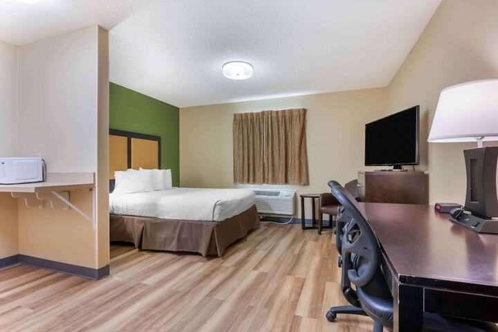 Room 35 of 37