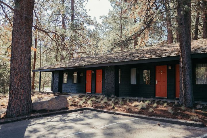 Hotel 5 of 76