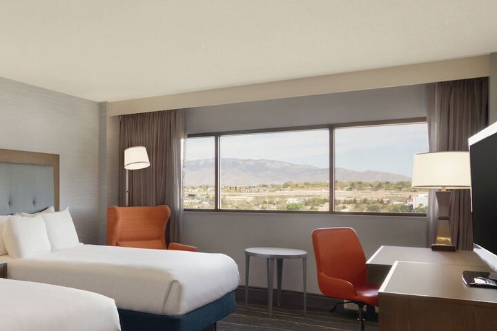 DoubleTree by Hilton Hotel Albuquerque