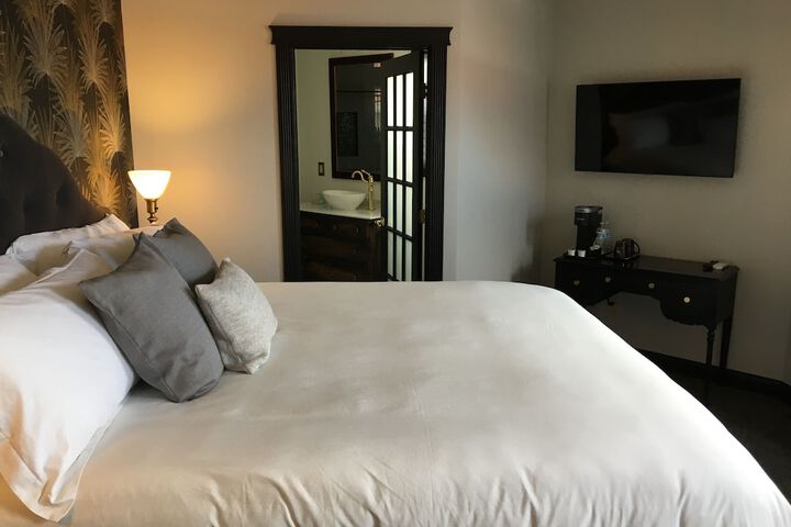 Room 19 of 92