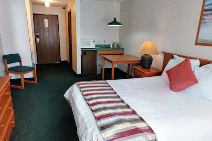 3 Peaks Lodge