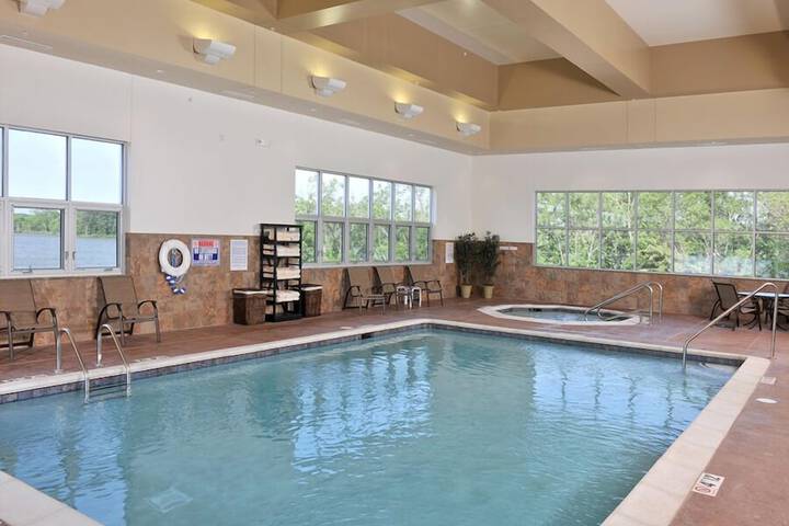Lakeside Hotel Casino a Travelodge by Wyndham