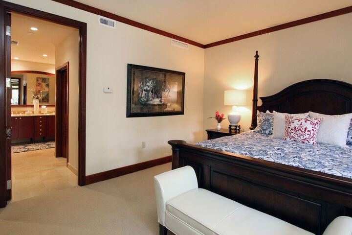 Room 179 of 273