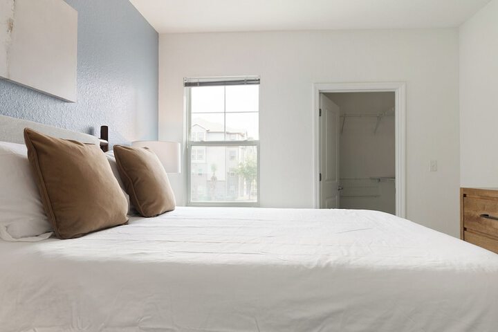 Landing Apartments near South Apopka FL