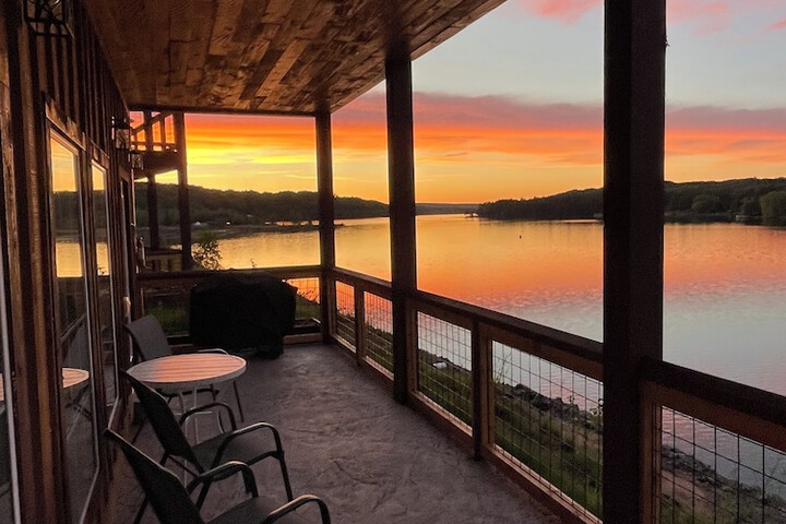 Keweenaw Waters Resort