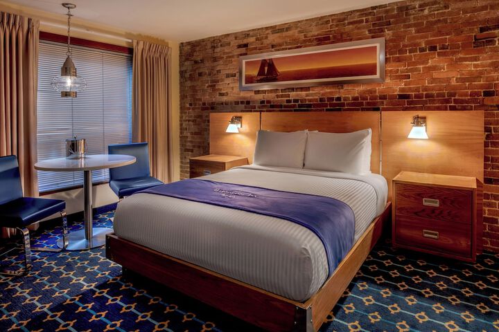 Room 29 of 47
