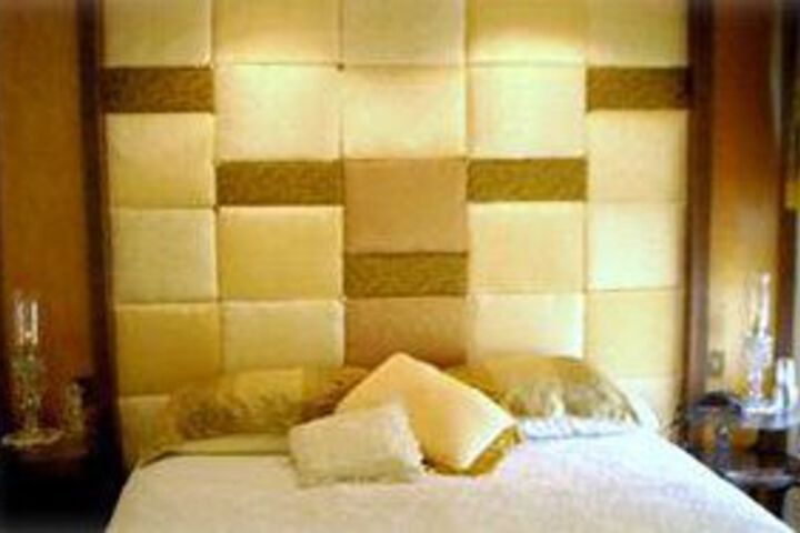 Lamplight Inn