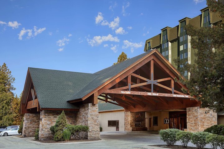Hyatt Regency Lake Tahoe Resort Spa and Casino