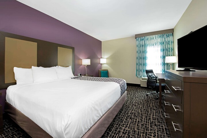 Room 14 of 29