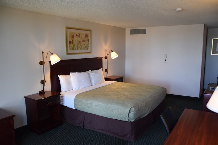 Room 22 of 46
