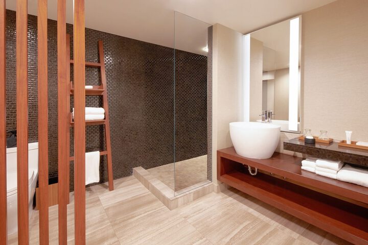 Room 20 of 70