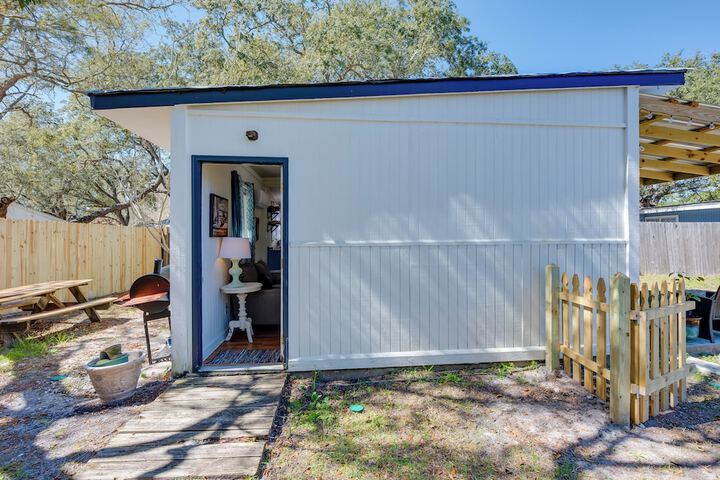 6 Mi to St. George Island: Cozy Gulf Coast Retreat!