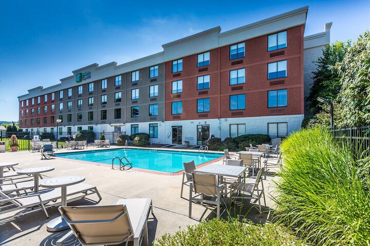 Hotel 2 of 45
