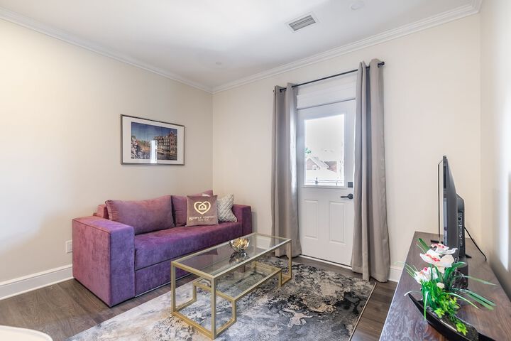 GLOBALSTAY. Luxury Rideau Apartments