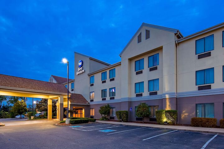 Hotel 2 of 15