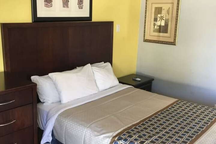Room 22 of 49