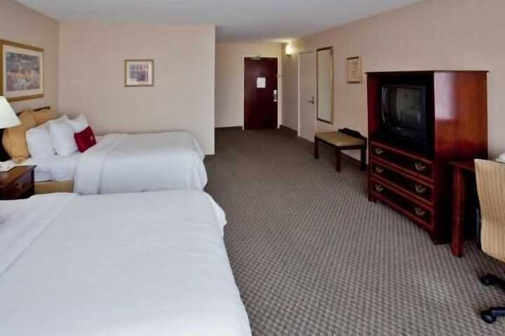 Room 3 of 9