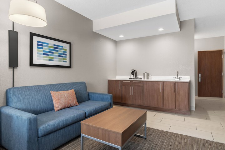 Holiday Inn Express Coralville by IHG