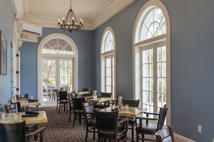 Dining 68 of 80