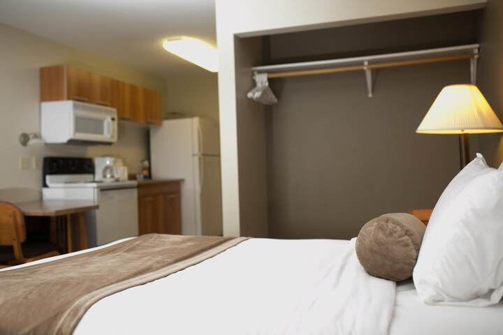 Room 9 of 26