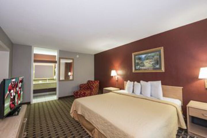Quality Inn Near Fort Benning