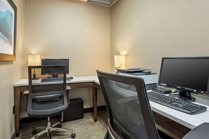 Kingston Regency Inn