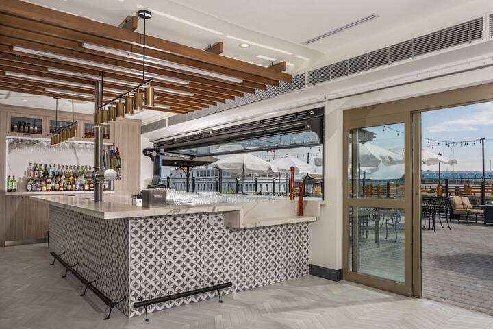 Holiday Inn Kingston Waterfront by IHG