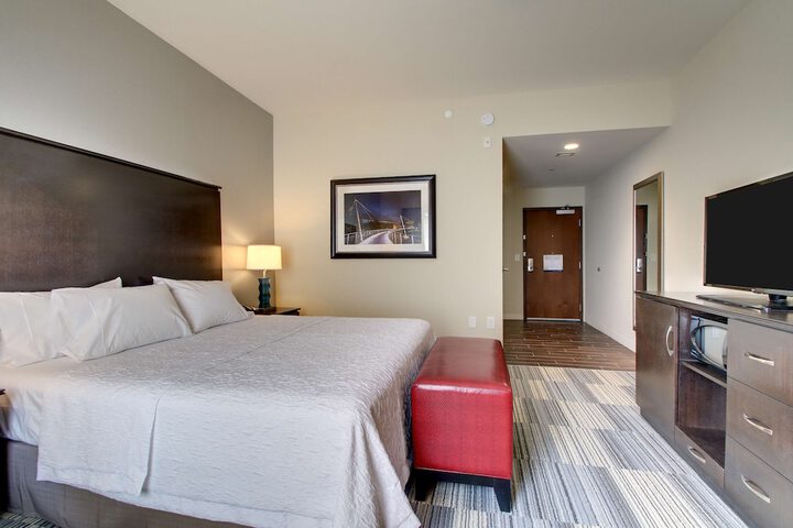 Room 34 of 69