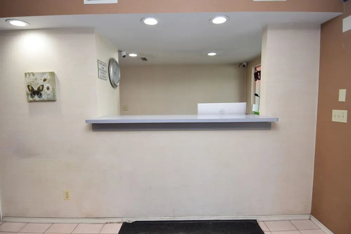 Travelodge Buffalo University District