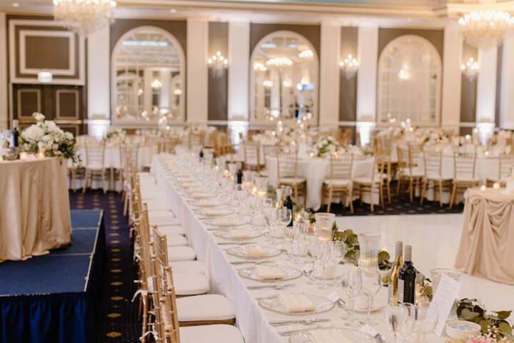 Ballroom/Hall 56 of 57