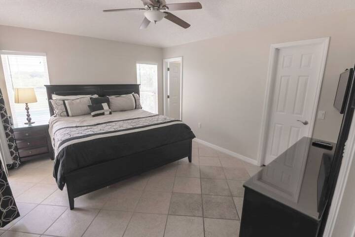 Serene Private Pool in Southern Dunes! 4 Bedroom Home by RedAwning