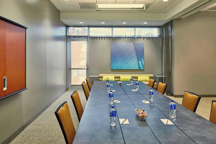 SpringHill Suites by Marriott Atlanta Airport Gateway