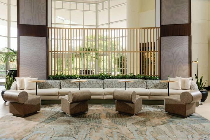 Hotel Interior 14 of 86