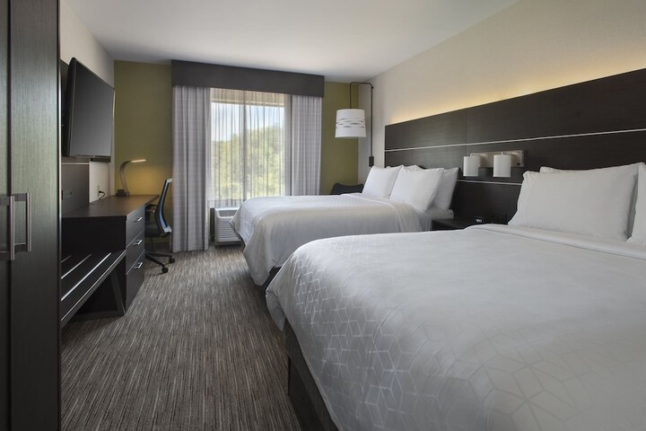 Room 20 of 39