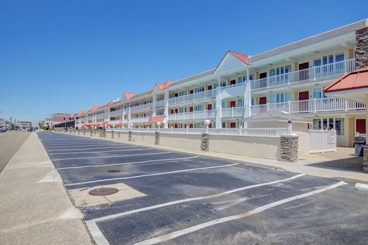 Desert Sand Resort