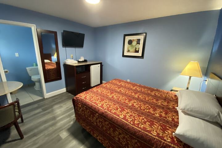 Room 65 of 95