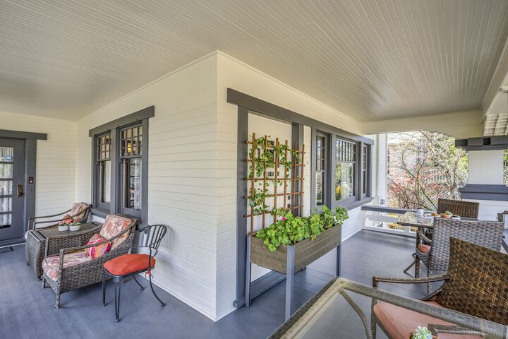 Terrace/Patio 104 of 106